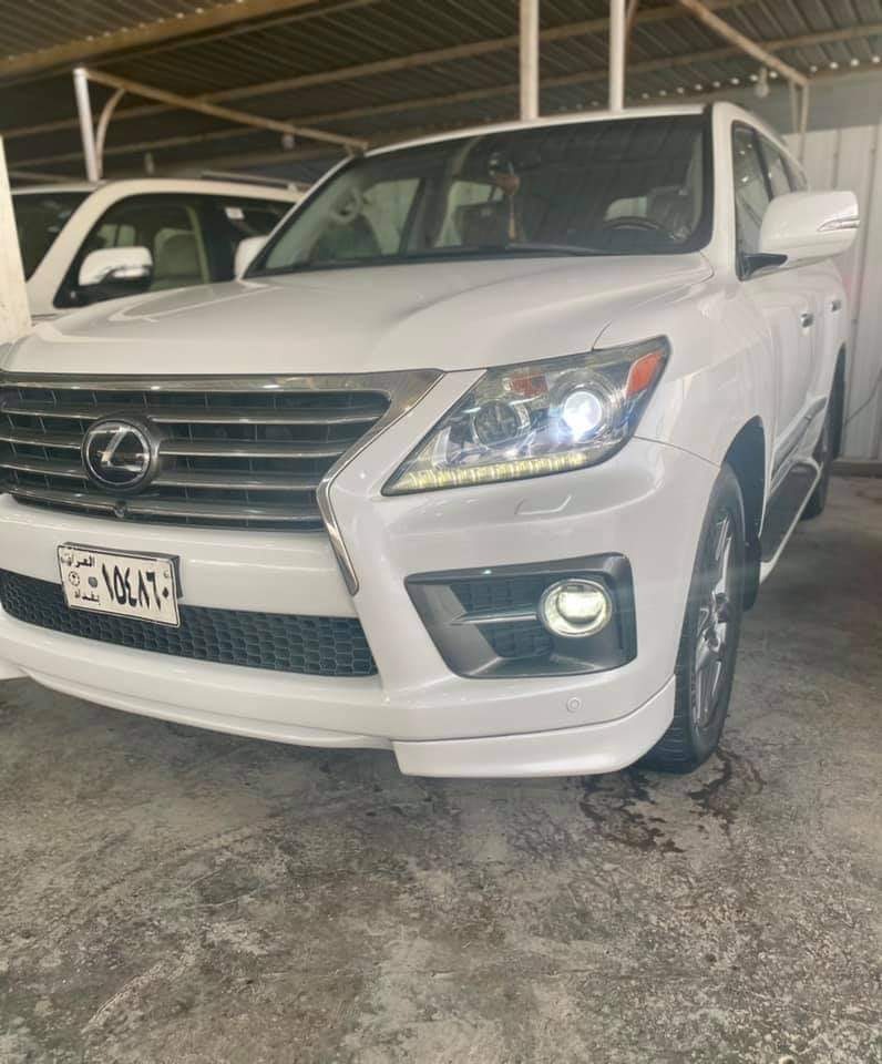 Lexus LX